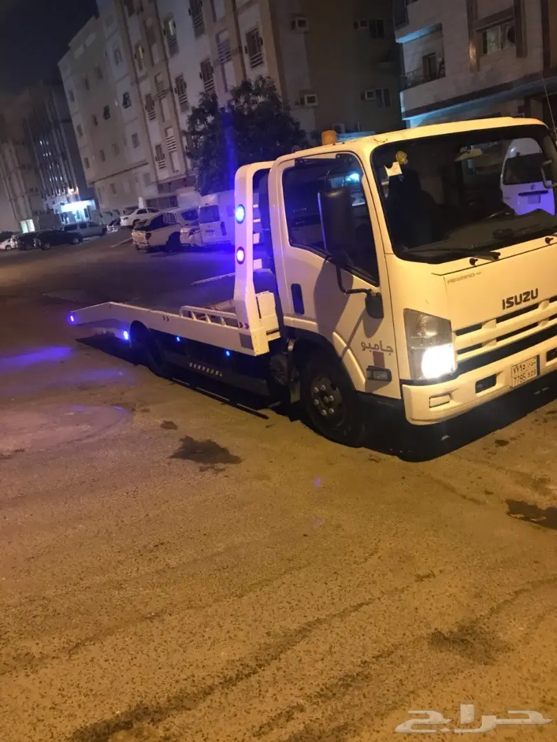 نقل السيارات بسهولة وأمان في جدة!