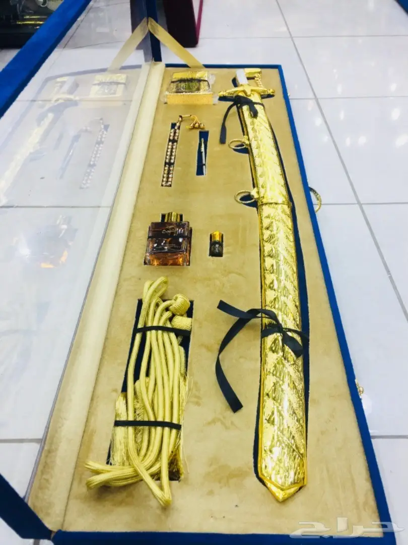 طقم هدية يجمل باقل سعر حصريا شاهد الصور  (image 1)