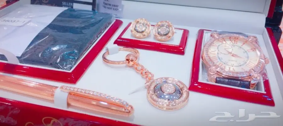 جديد 2018 طقم هديه رجالي فخم بكل مكوناته  (image 1)