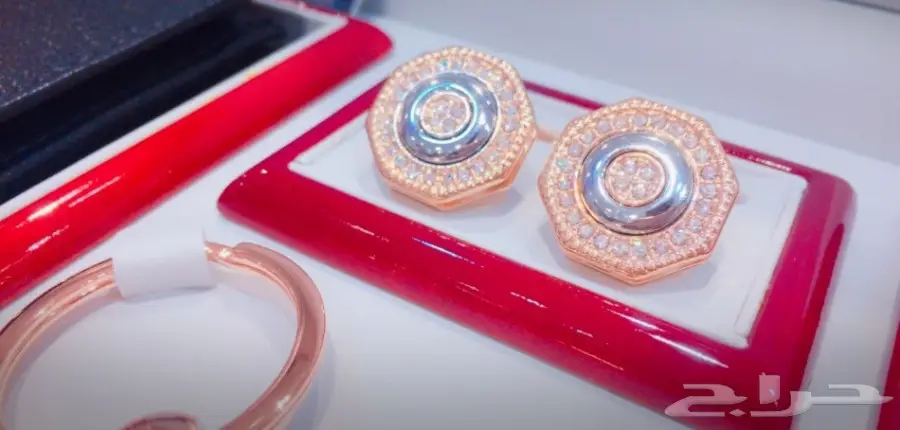 جديد 2018 طقم الهدية الفاخر باقل سعر حصريا (image 4)