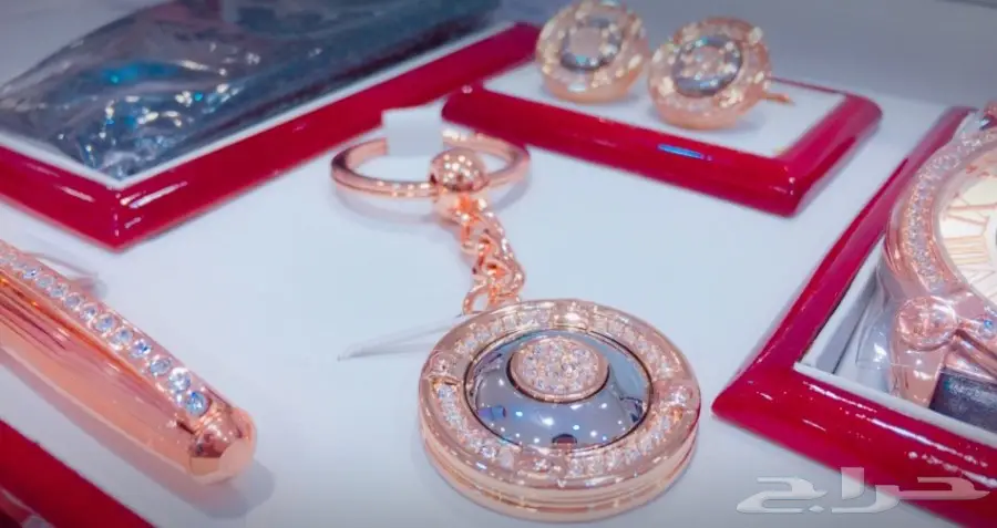 جديد 2018 طقم هديه رجالي فخم بكل مكوناته  (image 4)