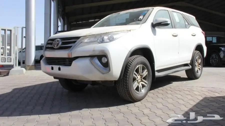 تويوتا فور تشينر موديل 2017سلندر4 (image 3)