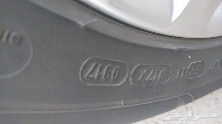 كفرات ميشلان 235 - 55 - R17 شبه جديده للبيع (image 10)