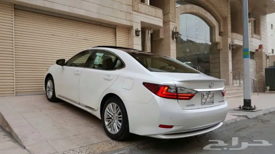 لكزس es 2016 (image 3)