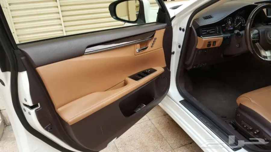 لكزس es 2016 (image 7)