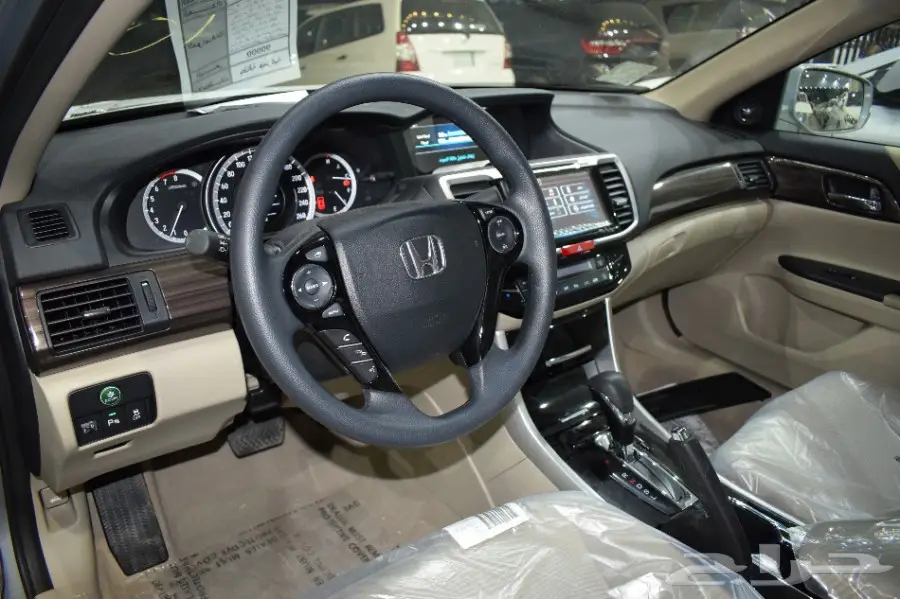 هوندا اكورد اسبيشل خليجي 2017 (image 6)