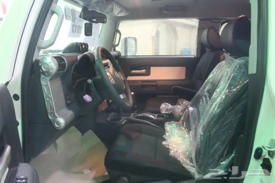 تويوتا اف جي2 موديل 2017 فل كامل سعودي (image 9)