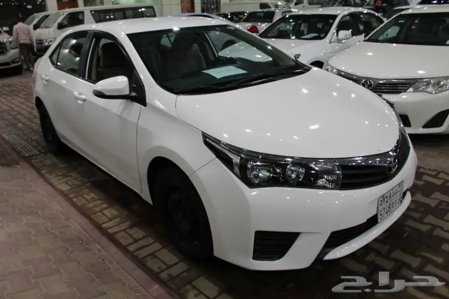 تويوتا كورولا موديل 2015 (image 8)