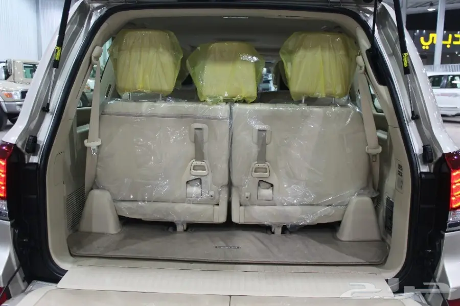 لكزس ال اكس 570 موديل 2015 سعودي (image 16)