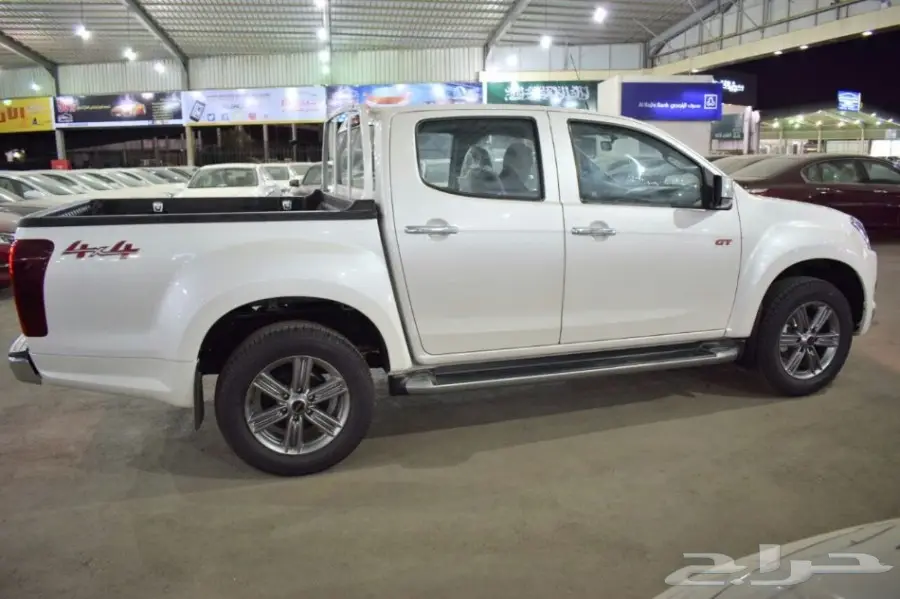 ايسوزو ديماكس GT 2017 فل كامل بالنقد والتقسيط (image 6)