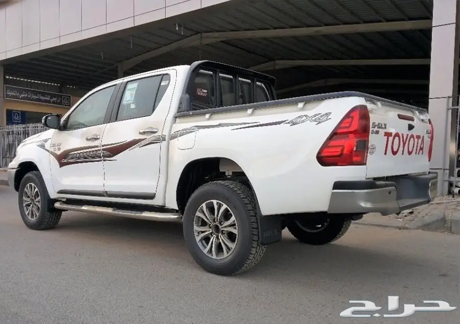 عرض على هايلكس غمارتين دبل 2018 بسعر 104500 (image 3)