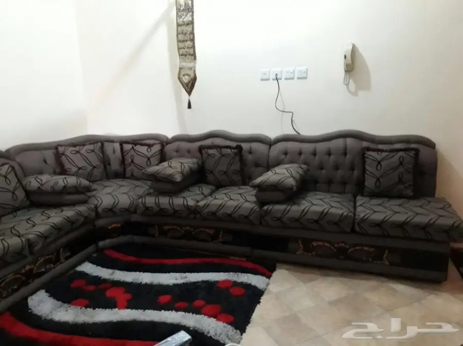 كنب للبيع مستعجل 