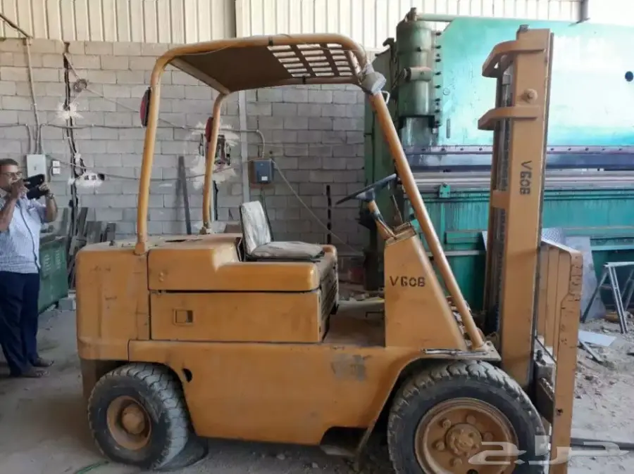 رافعة شوكيه كتربلر 3 طن 