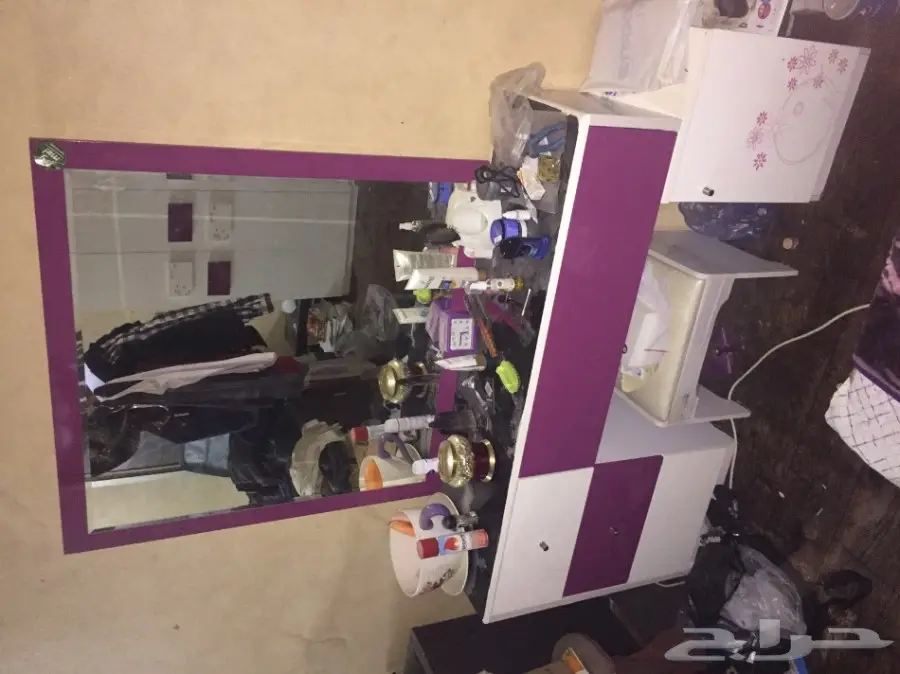 غرفة نوم وكنب ومكيف للبيع بسعر 1000 ريال (image 5)