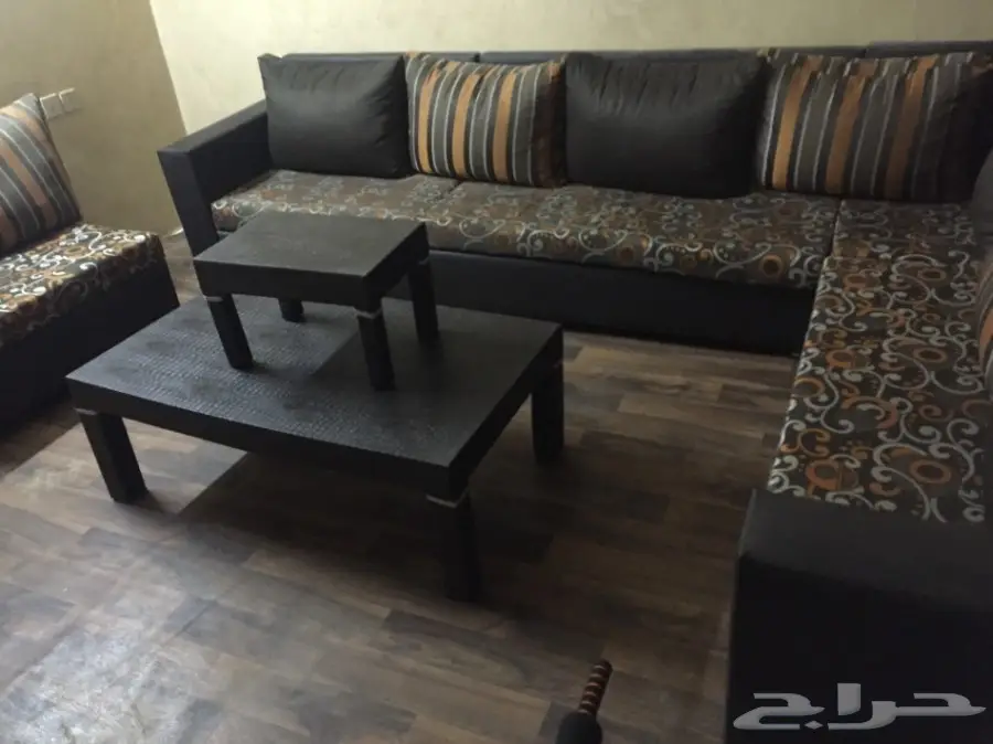 غرفة نوم وكنب ومكيف للبيع بسعر 1000 ريال (image 10)