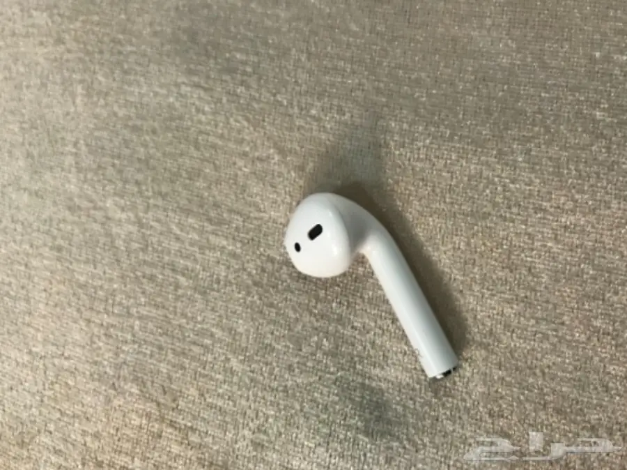 سماعة ابل اصلية جهة اليمين فقط -