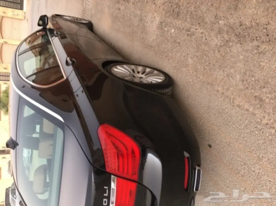 بي ام دبليو 730  موديل 2011