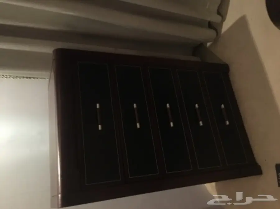 غرفة نوم وجلسة للبيع (image 1)