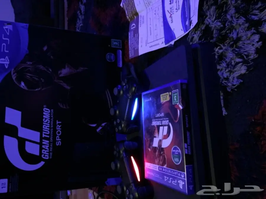 بلاستيشن 4 مع ضمان اخو الجديد للبيع  (image 1)