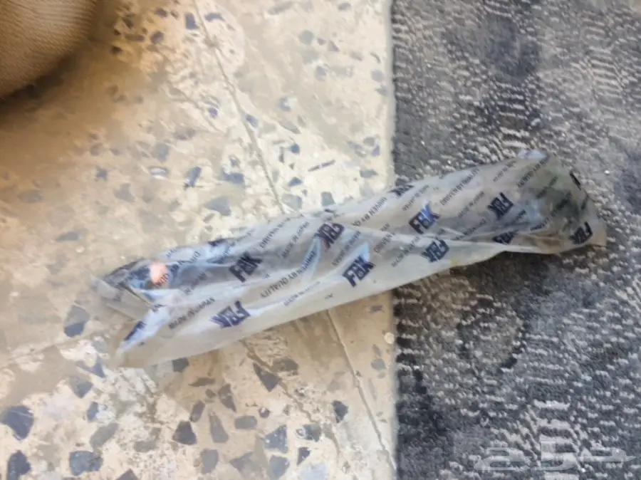 قطع غيار كامري وكراون فلك للبدل بايفون أو لابتوب - الدمام (image 5)