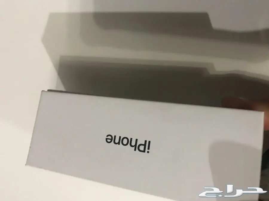 ايفون 7 128G اسود مطفي كامل الاغراض (image 3)