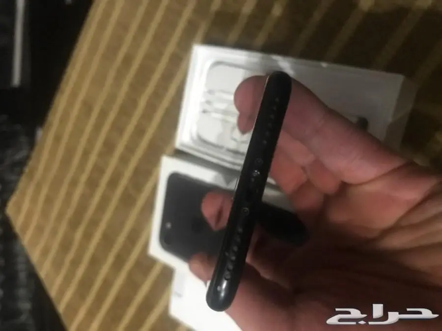 للبيع ايفون 7 256G عادي اسود مطفي نضيف (image 1)