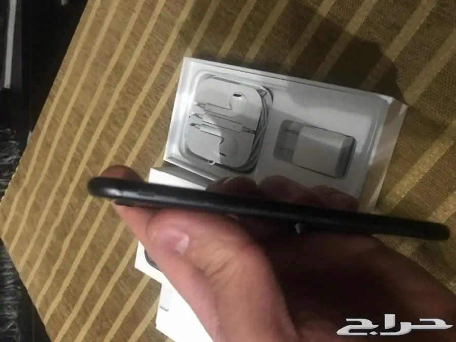 للبيع ايفون 7 256G عادي اسود مطفي نضيف (image 3)