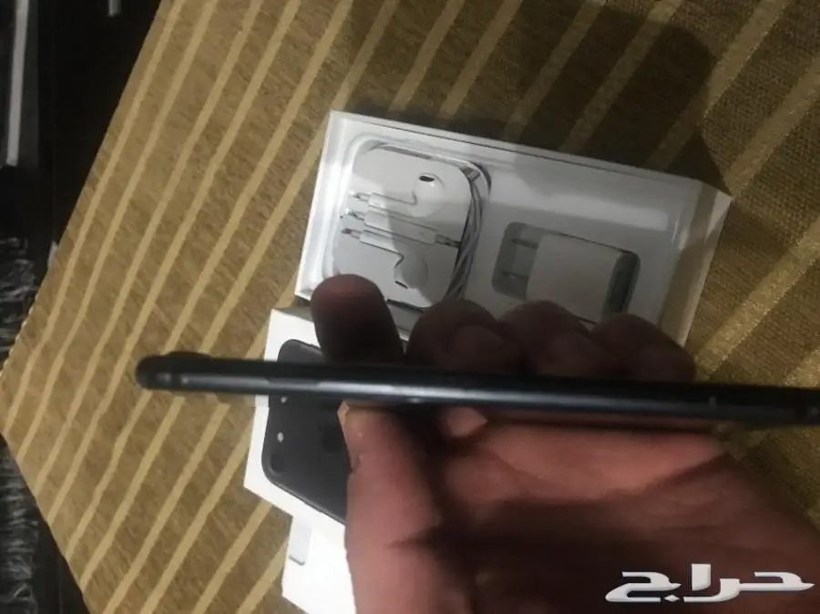 للبيع ايفون 7 256G عادي اسود مطفي نضيف (image 4)