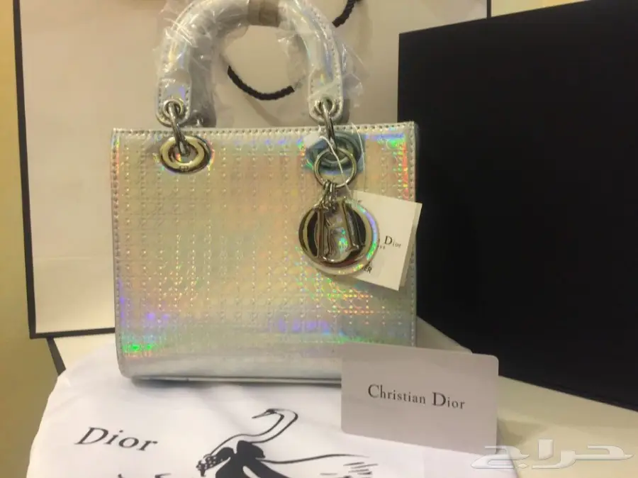 شنط شانيل درجة اولى طبق الاصلي.  (image 7)