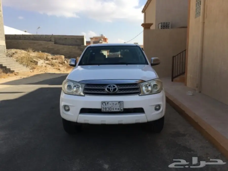 فورتشنر 2010 شبه وكاله