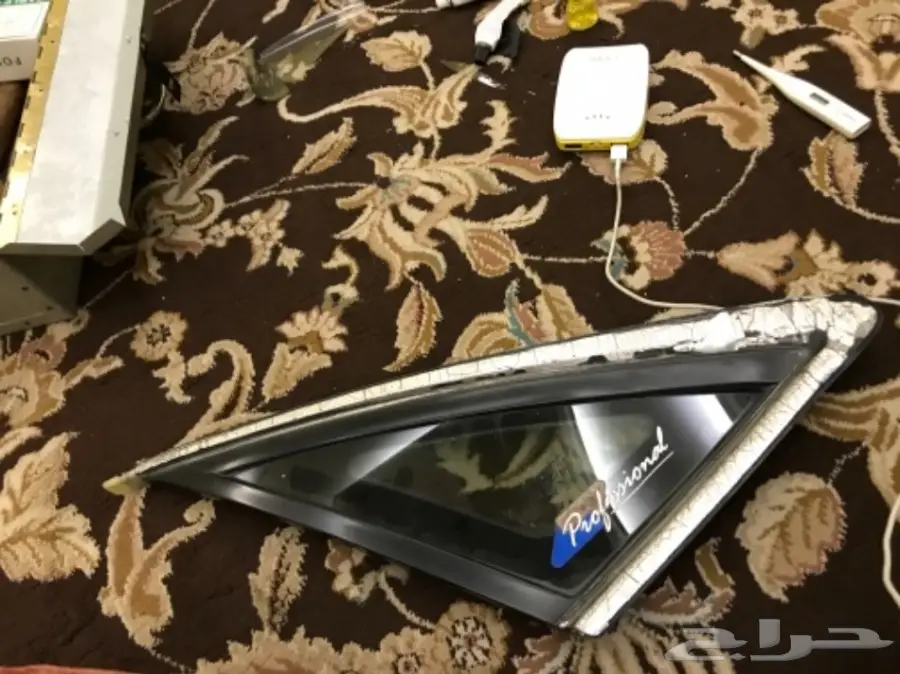 زجاج خلفي مثلث (يسار) لكابريس 2007+ - أصلية وبأفضل الأسعار!