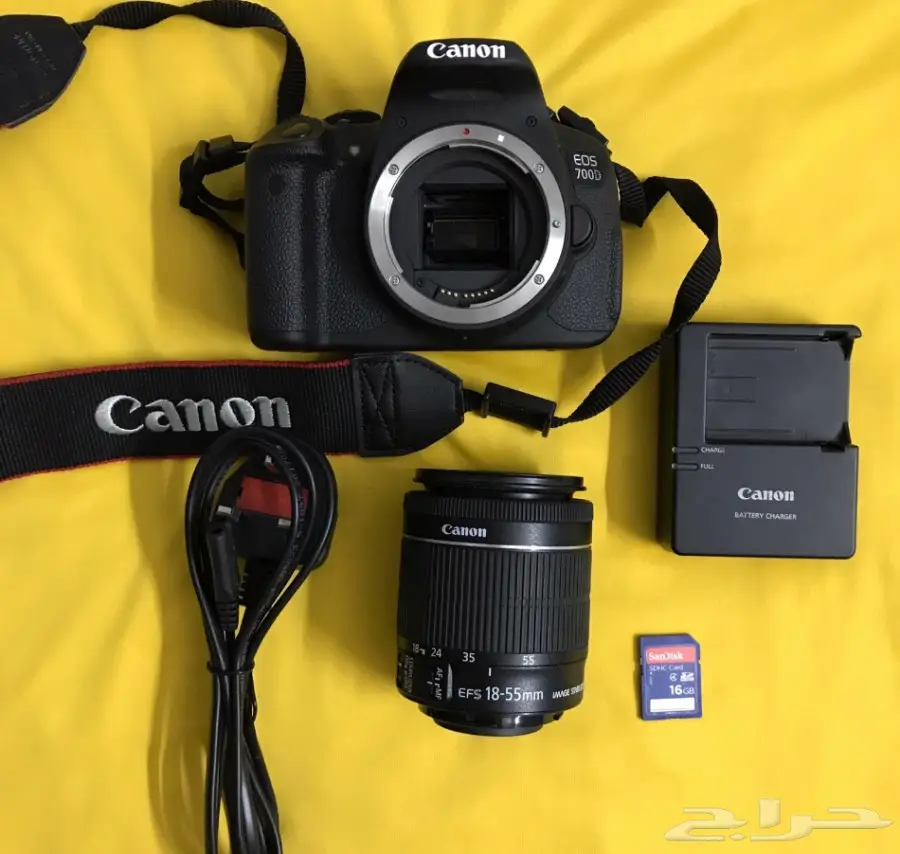 Canon _ D700 (image 1)