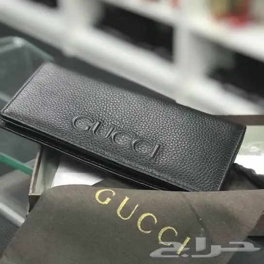 محافظ رجالية ماركات (image 1)