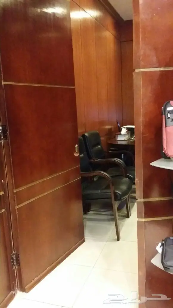  فرصة لا تعوض مشروع تجاري للتقبيل بالتقسيط