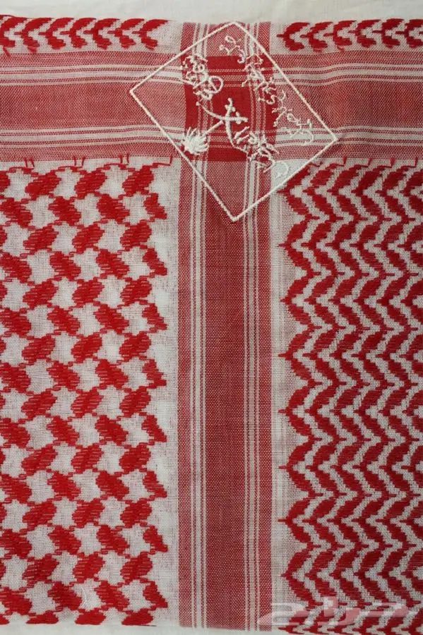 شماغ الملكي الفيصل انجليزي قديم  (image 1)