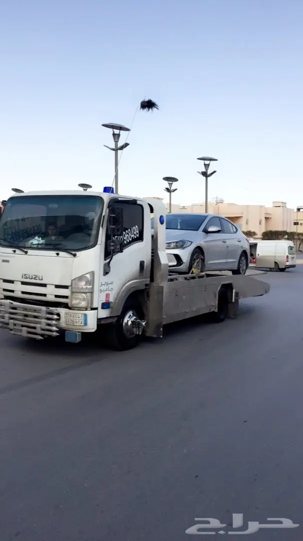 سطحه ماشي من الاحساء للرياض فاضي