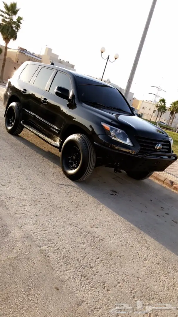 صدام جيب لكزس (image 3)