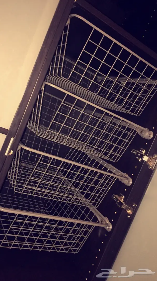 دولاب من ايكيا شبه جديد (image 1)