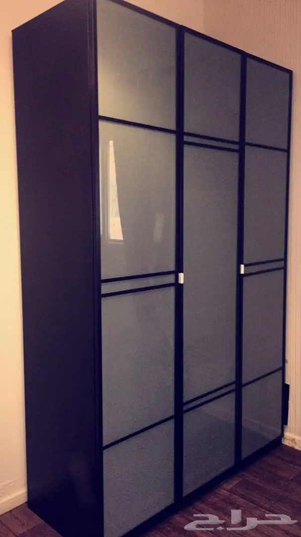 دولاب من ايكيا شبه جديد (image 4)
