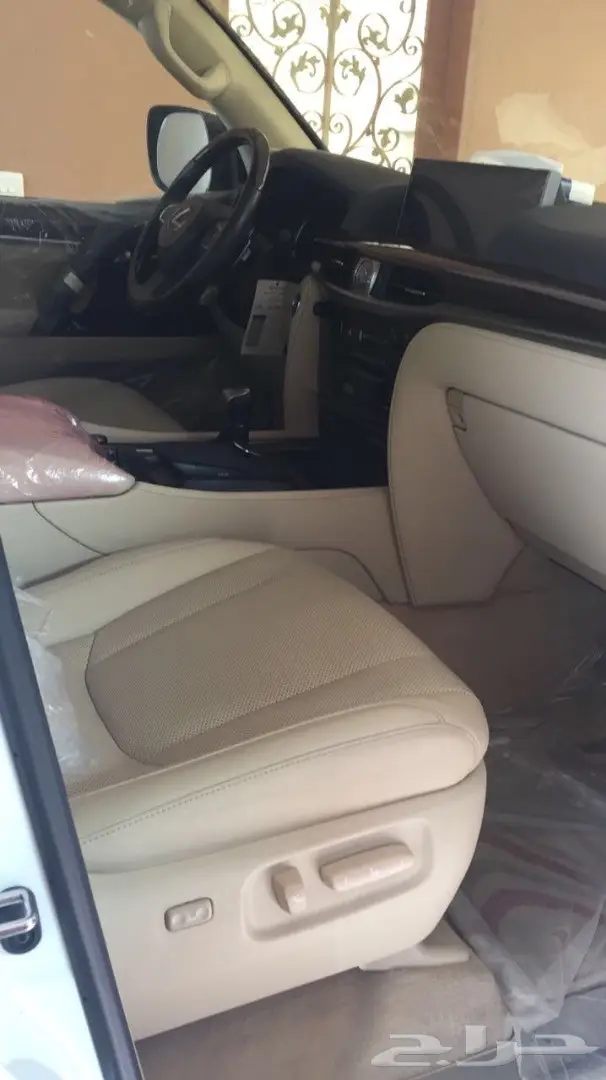 لكزس 17بريمي بشهادت منشاء (image 1)