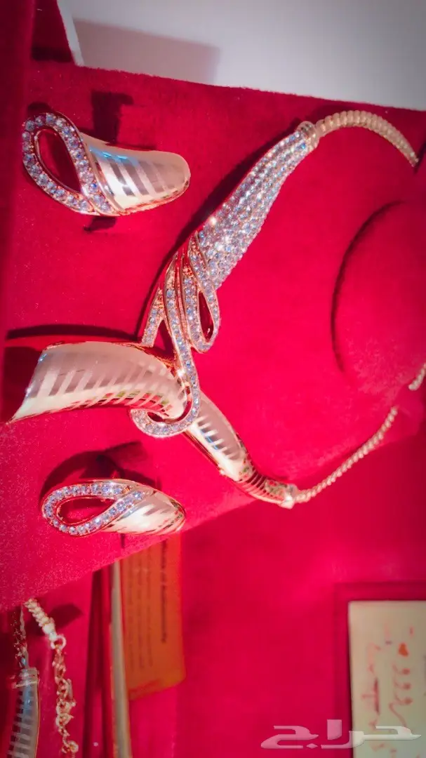 طقم هدايا فاخر لا يقاوم - 2018 (image 1)