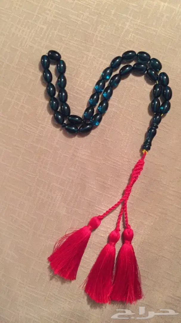 مزاد رقم(71) لمده4ساعات سبحه كهرمان لون مميز 