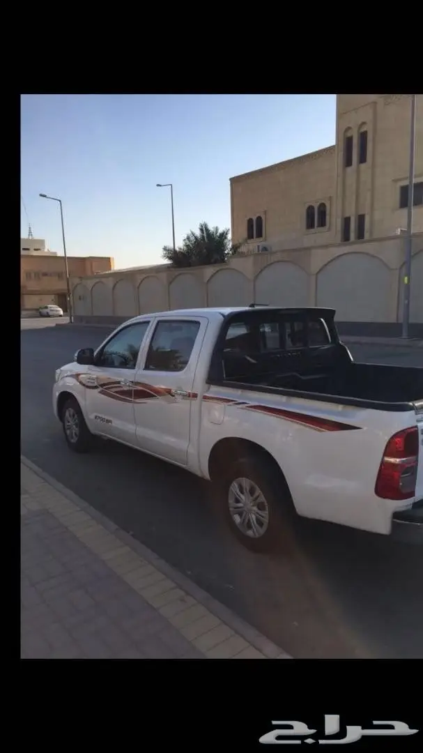 هايلوكس 2015 glx غمارتين مخزنه (image 2)