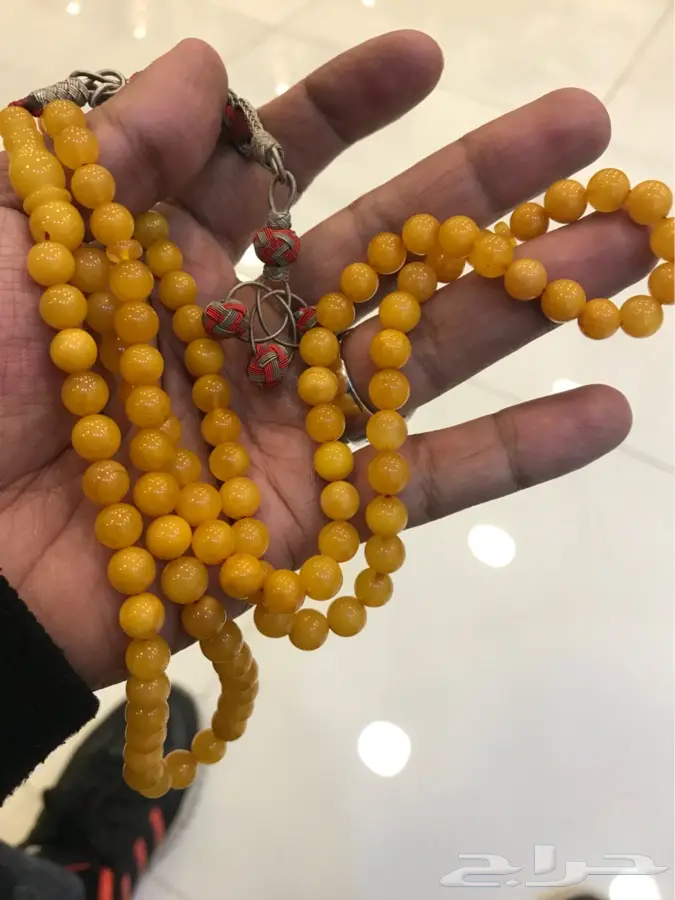 سبحة كهرمان من بحر البلطيق