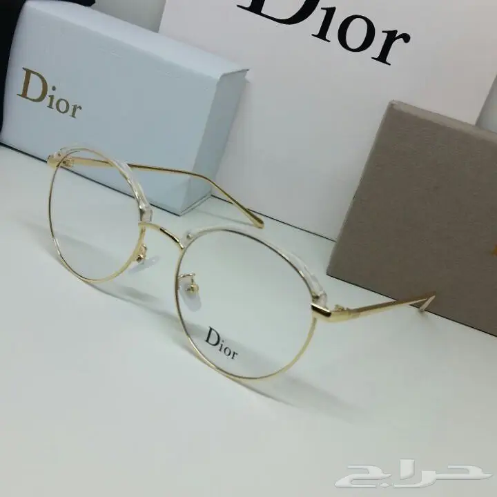 نظارات ماركات شمسية و طبية بسعر 60 ريال  (image 90)