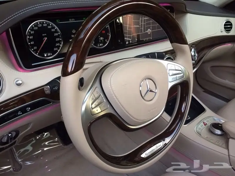 إضافات مرسيدس الأنيقة - خشبية فاخرة (image 5)