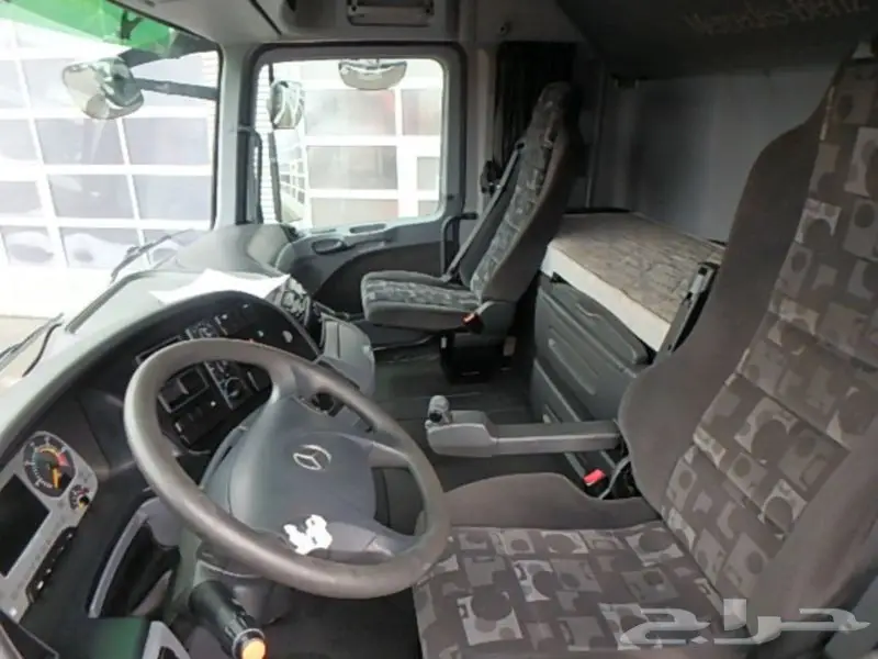 راس قاطرة Mercedes Actros 1844 سنة الصنع 2009 (image 1)