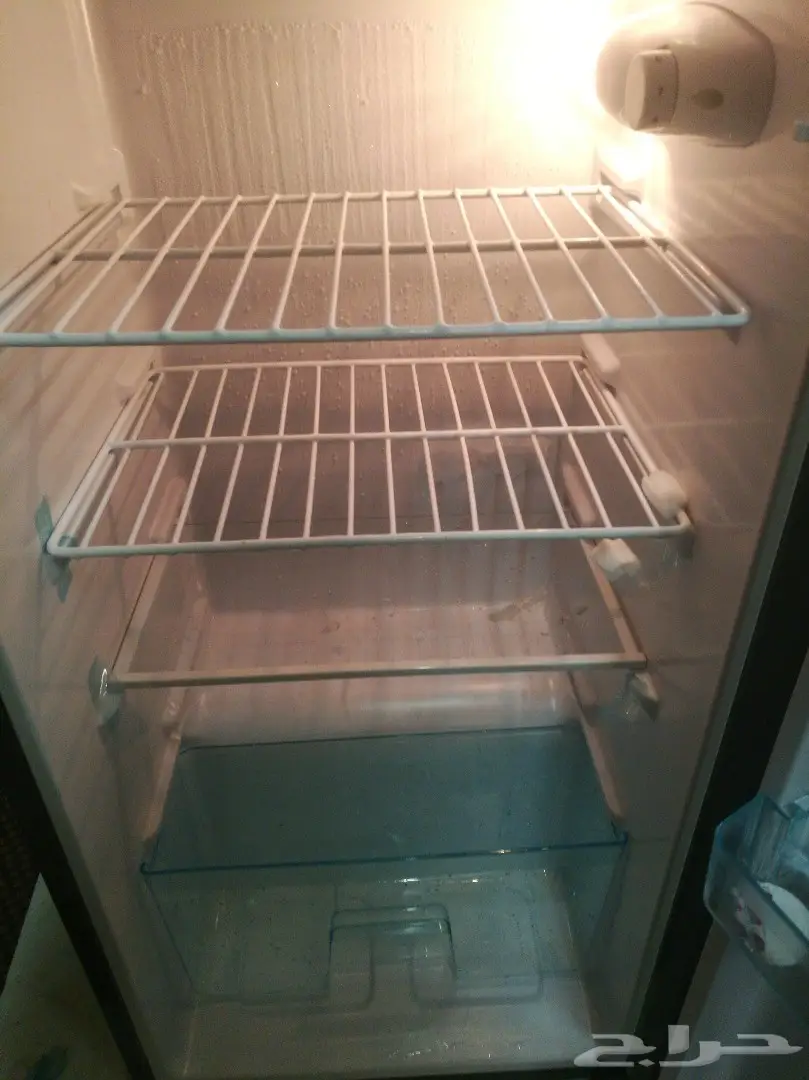 ثلاجة Rollc استعمال سنة واحدة  (image 2)