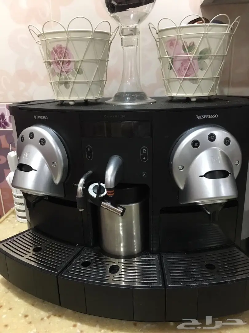 عرض مميز! مكينة Nespresso Gemini 220 - فرصة لا تُفوَّت!