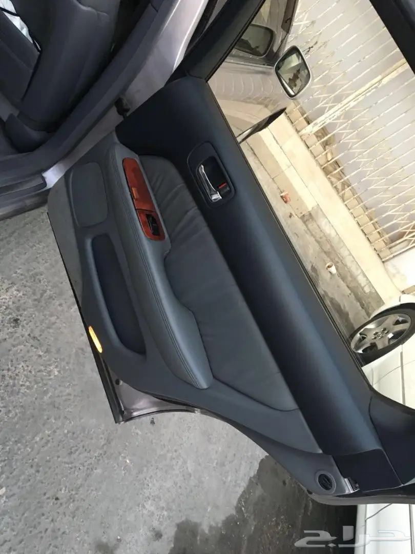 للبيع لكزس Ls400 تشليح نظيف (image 5)